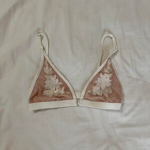 Victoria's Secret Women's Cream and Pink Bra